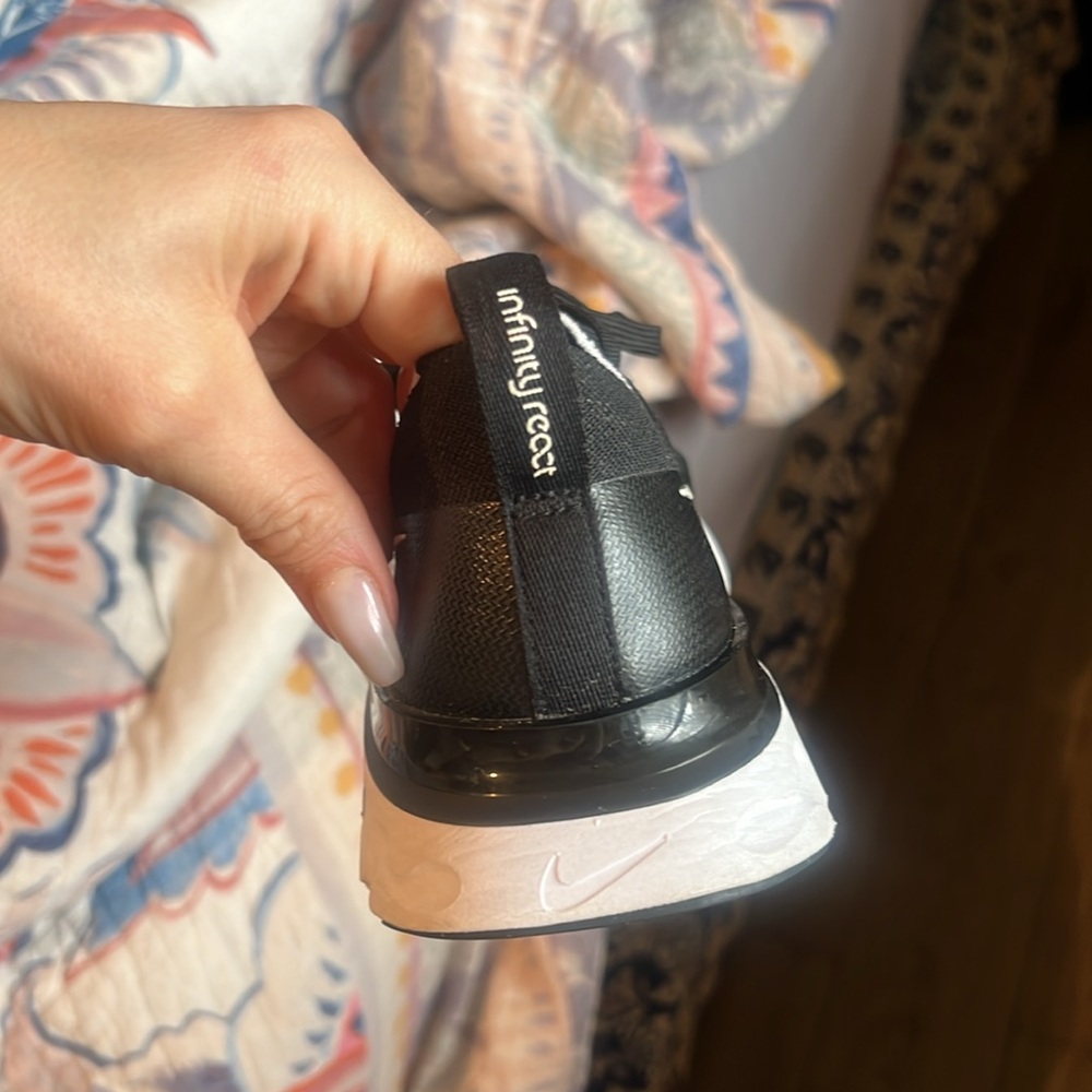 Nike Womens React Infinity Running Flyknit Shoes … - image 3